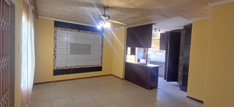 4 Bedroom Property for Sale in Southernwood Eastern Cape